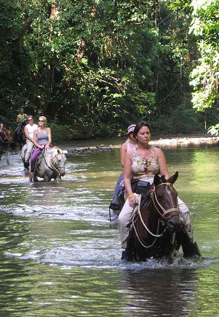 Horseback riding Costa Rica