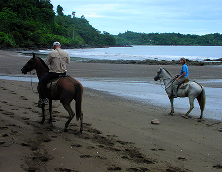 Horseback riding Costa Rica beach