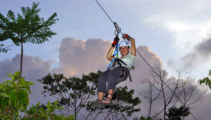 Zipline tours