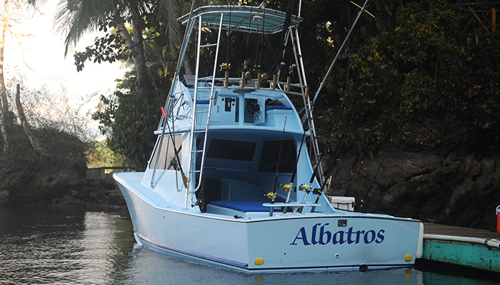 Sportfishing Charter - Albatros 31' Fishing Boat